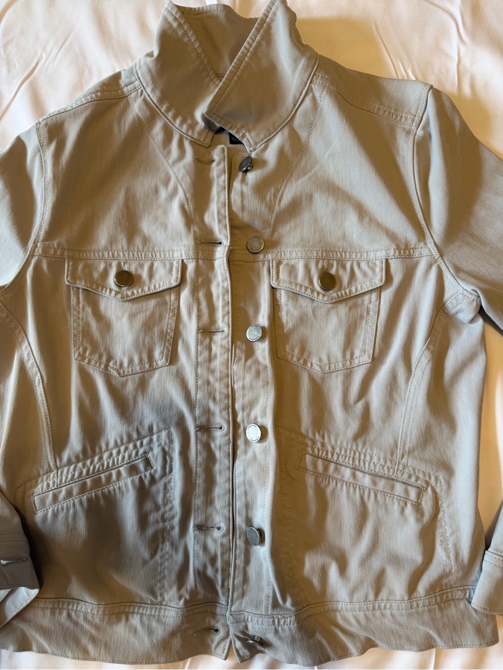 Women’s Liverpool Lightweight Beige Utility Jacket - Picture 2 of 3